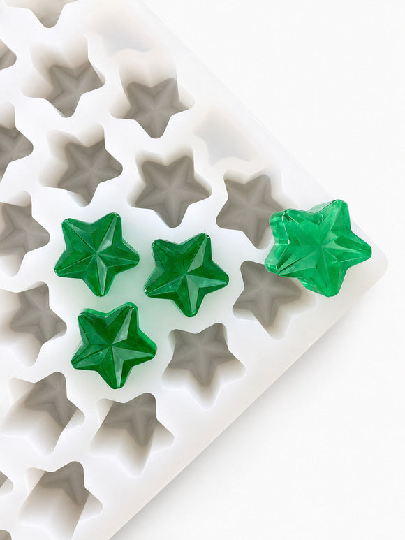 4 mL gummivorm ster - 168 holtes - productaanzicht, op witte achtergrond, met smaragdgroene gummies