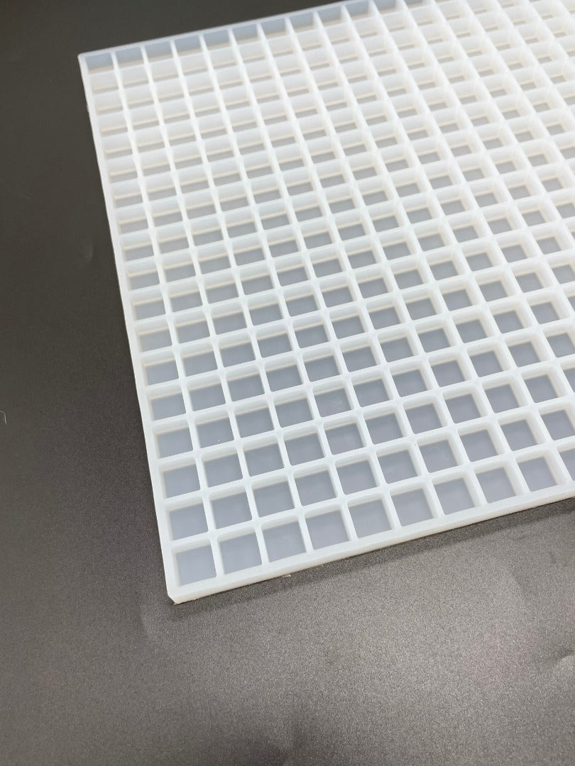 1,5 ml vierkante siliconen gummy schimmel - 432 holtes