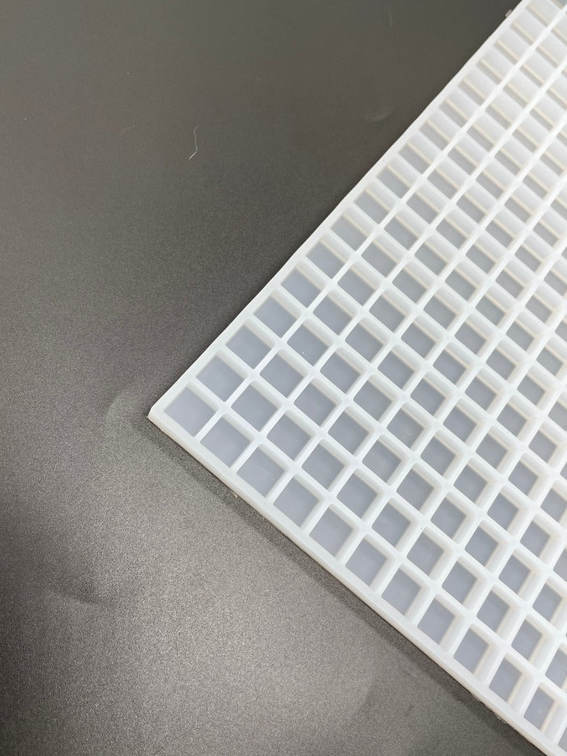 1,5 ml vierkante siliconen gummy schimmel - 432 holtes